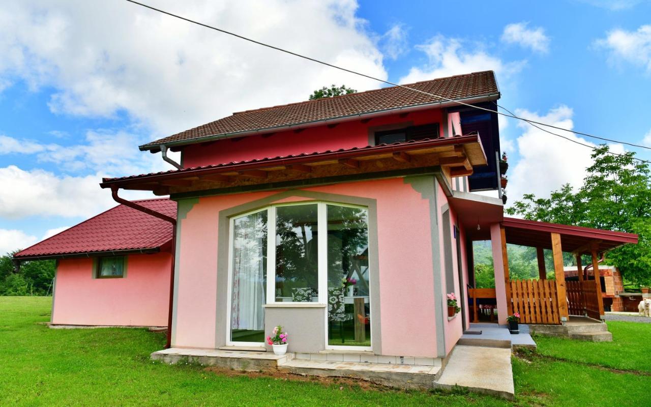 Natura Hause Rakovica Luaran gambar