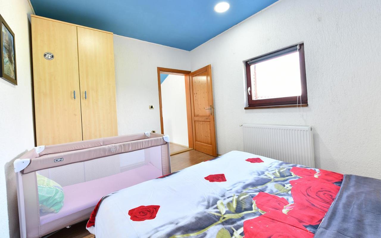 Natura Hause Rakovica Luaran gambar