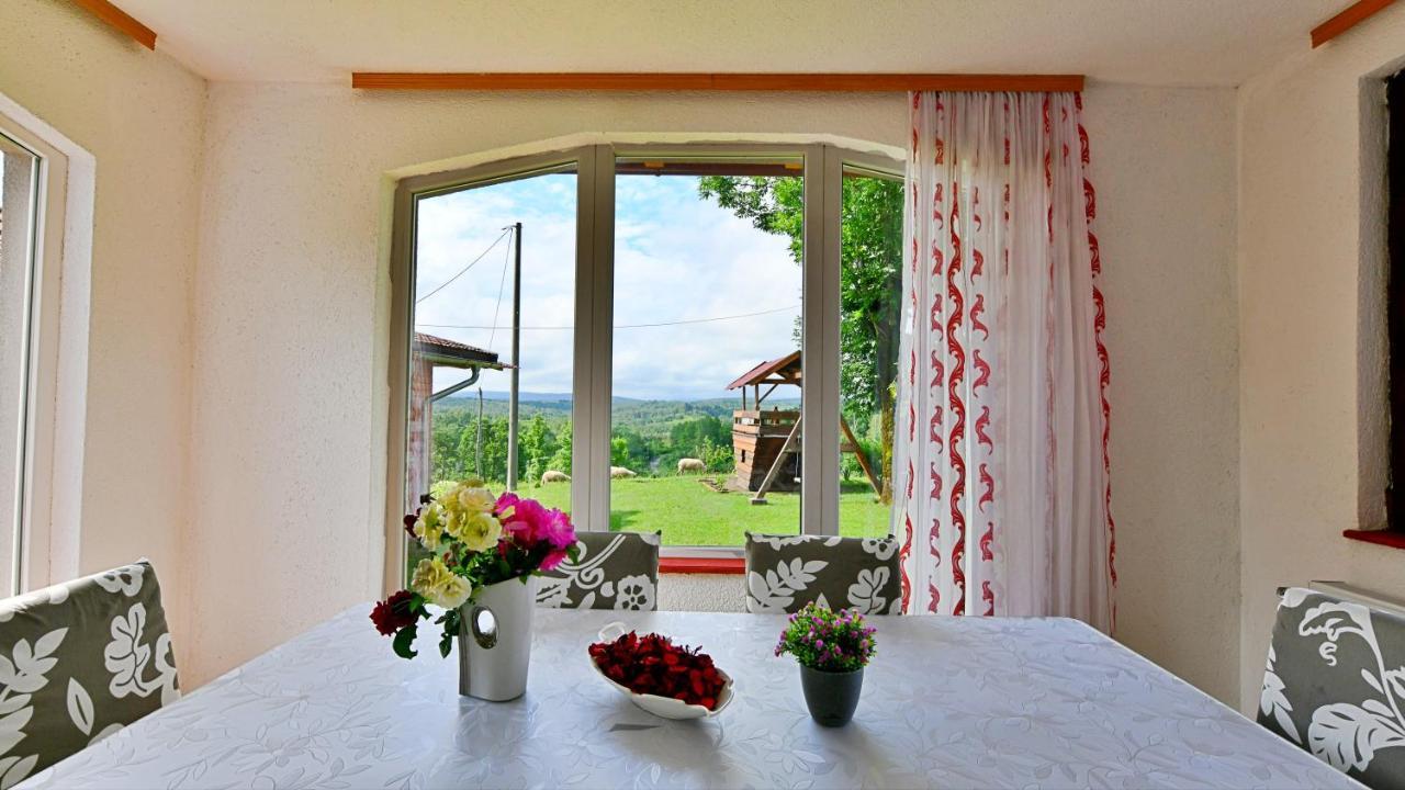 Natura Hause Rakovica Luaran gambar